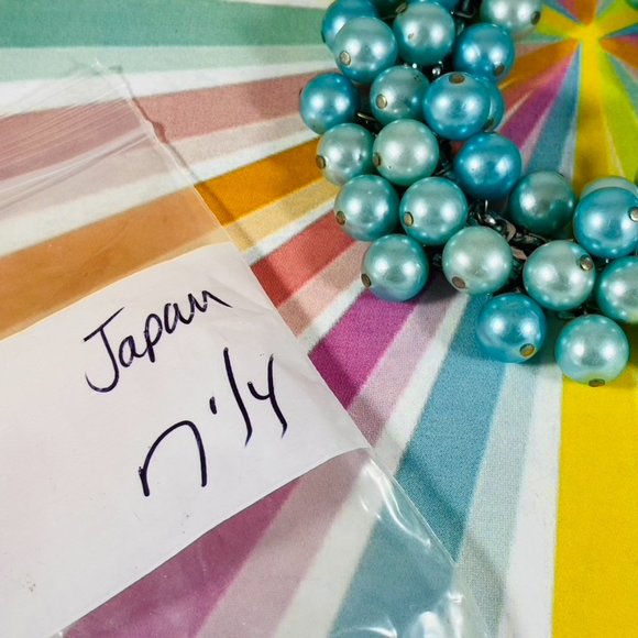 Beautiful vintage cha cha bracelet made in Japan 1960s multicolors of mints and - Picture 5 of 5